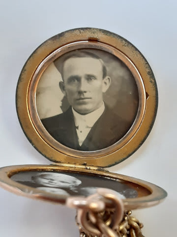 Image of Gilbert